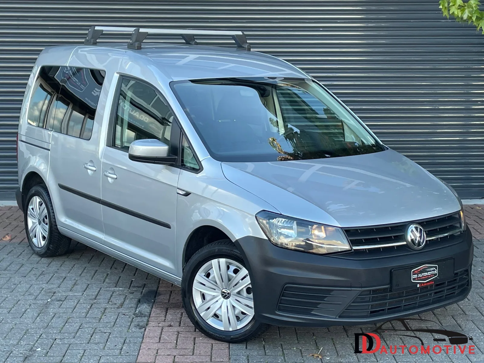 Volkswagen Caddy (2018) — foto 1