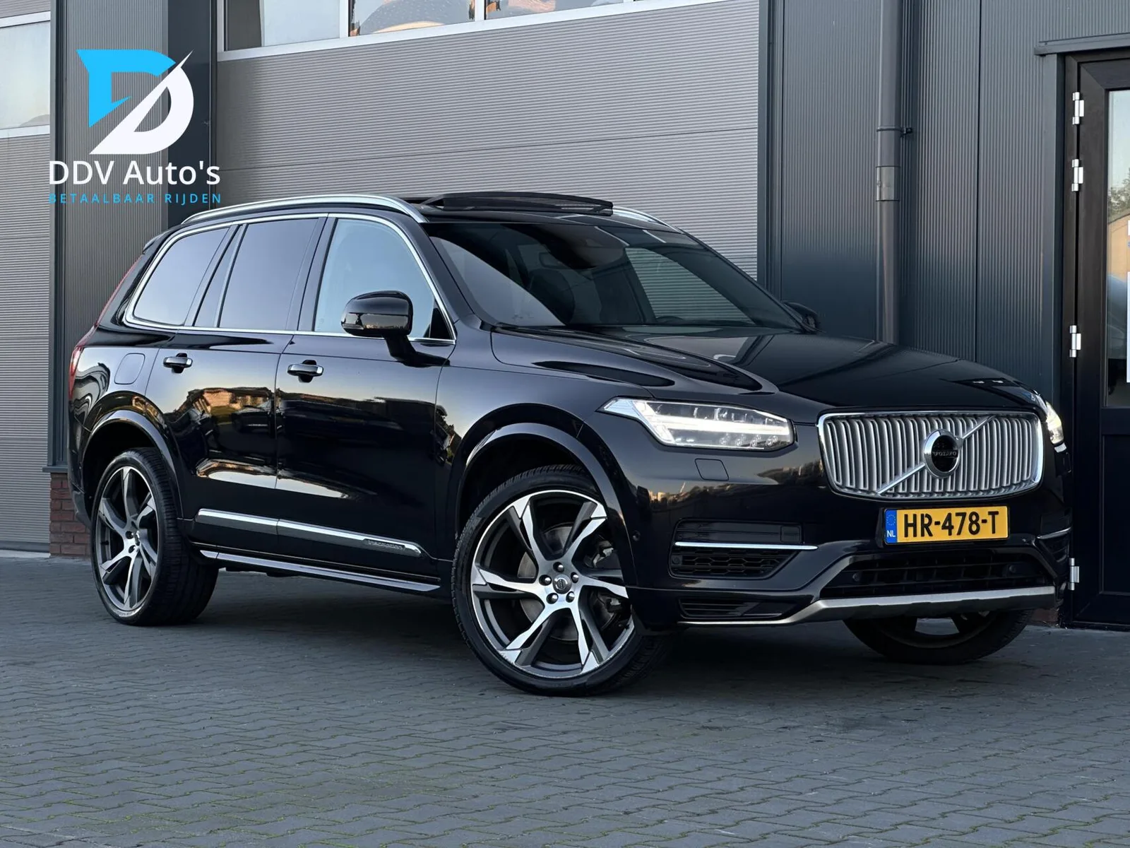 Volvo XC90 (2015) — foto 1