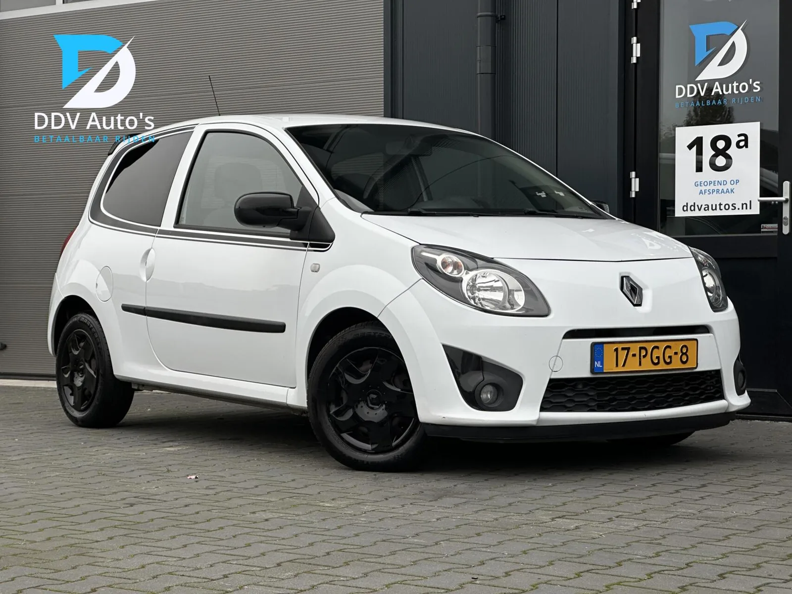 Renault Twingo (2011) — foto 1