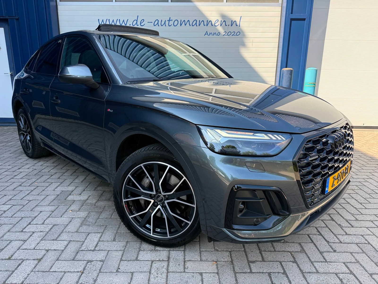 Audi Q5 Sportback (2023) — foto 1