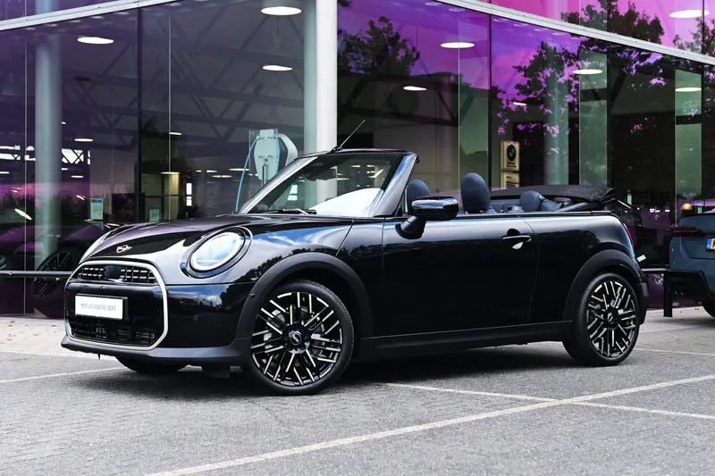MINI Cabrio (2025)