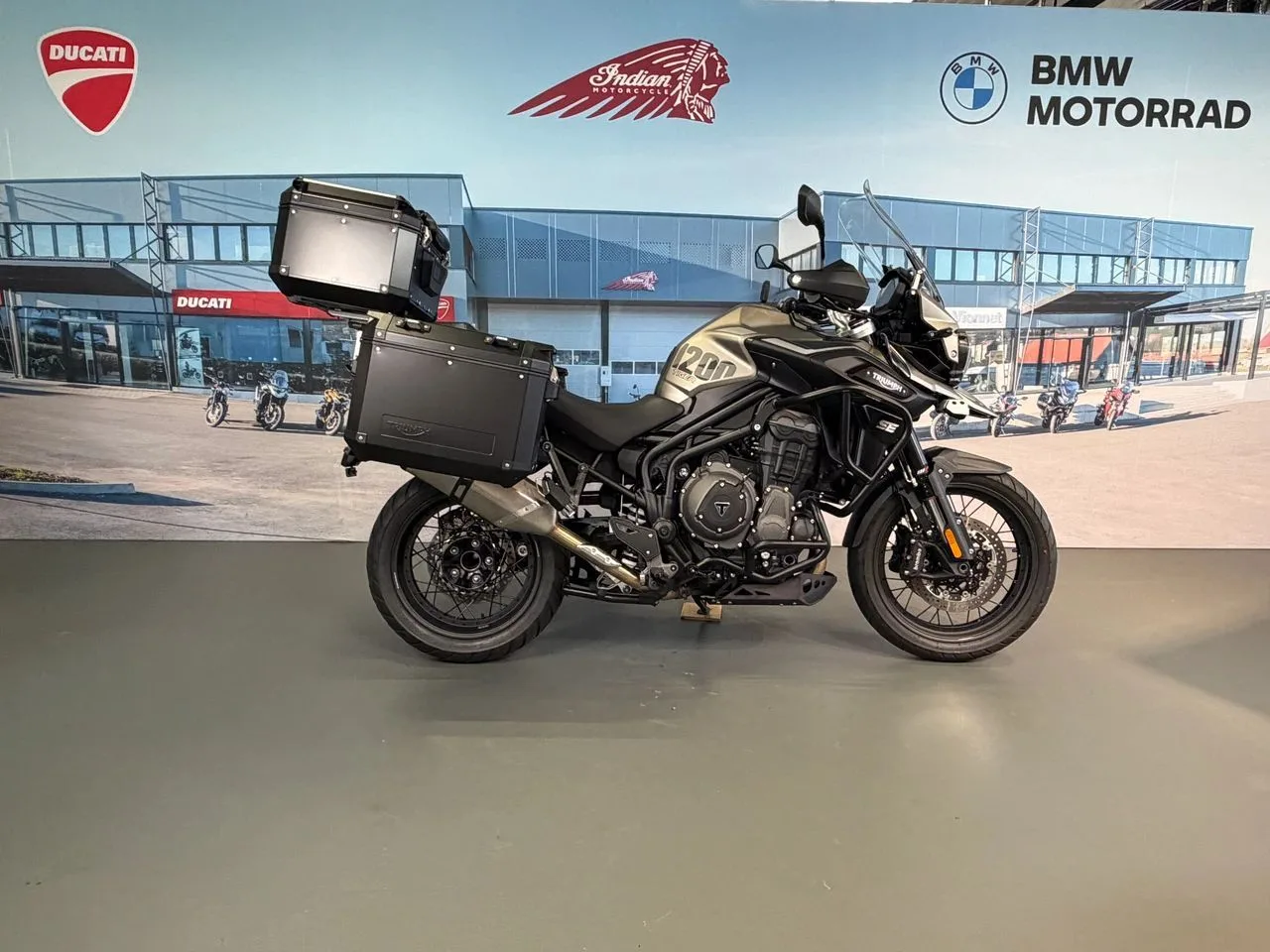 Triumph Tiger 1200 (2021) — foto 1