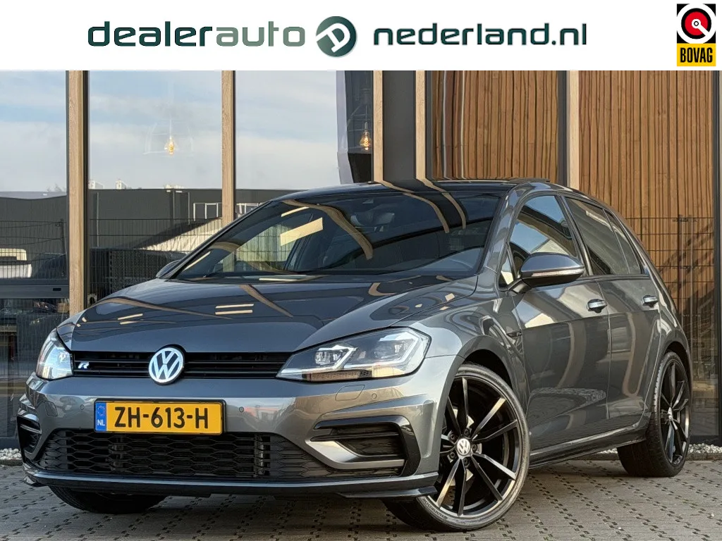 Volkswagen Golf (2017) — foto 1
