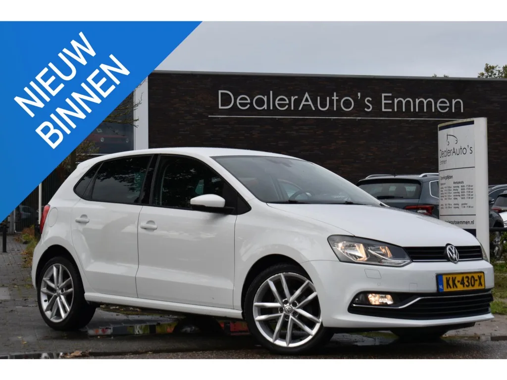 Volkswagen Polo (2014) — foto 1