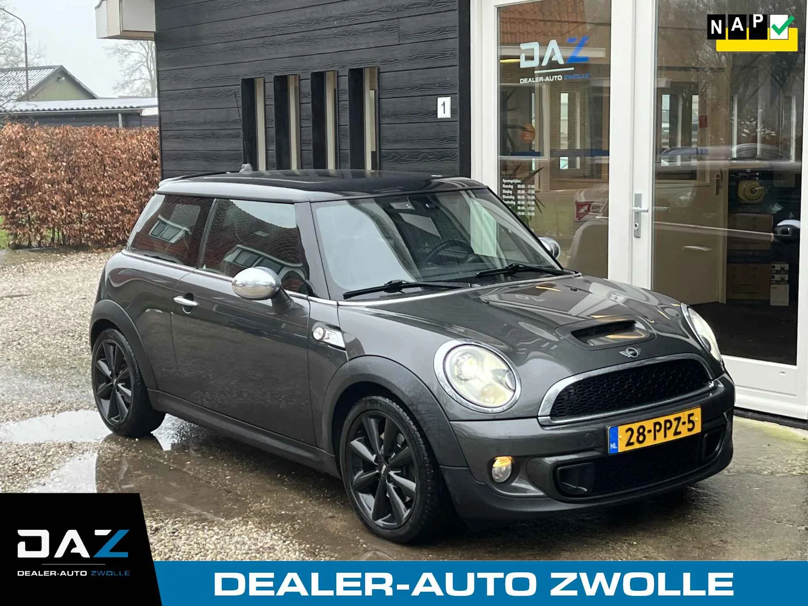 MINI Cooper S (2011) — foto 1