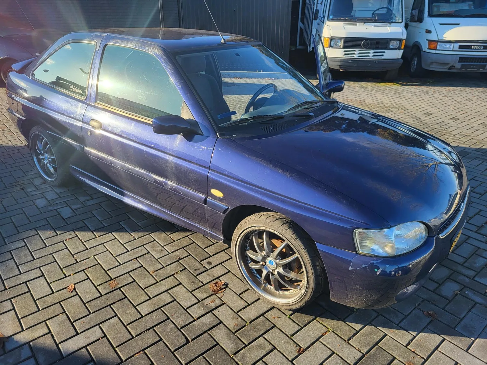 Ford Escort (1997) — foto 1