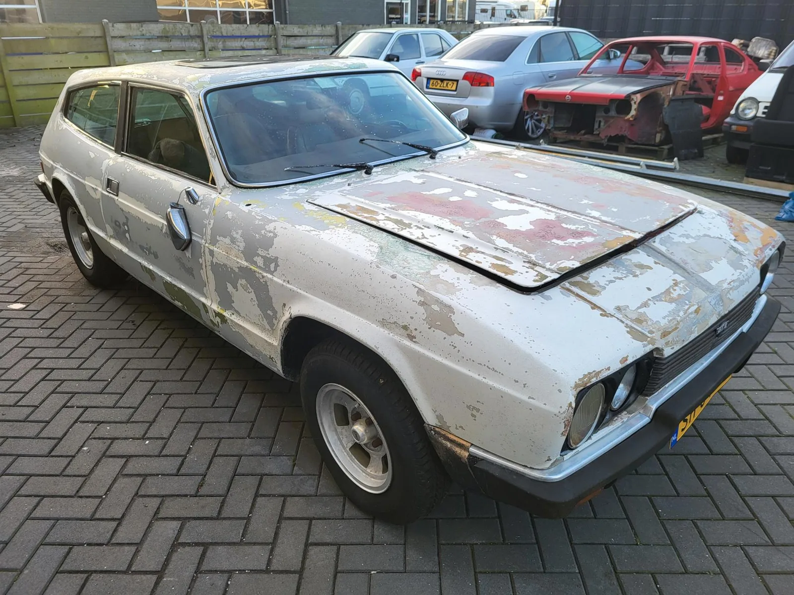 Reliant Scimitar (1979) — foto 1