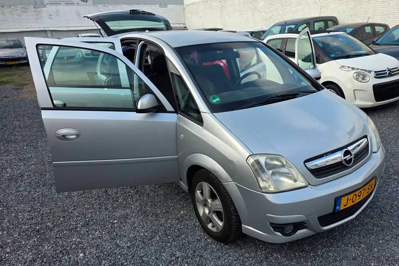 Opel Meriva (2006)