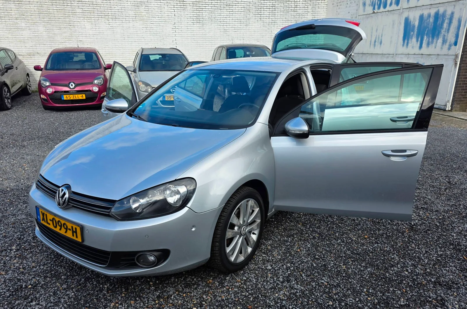 Volkswagen Golf (2010) — foto 1