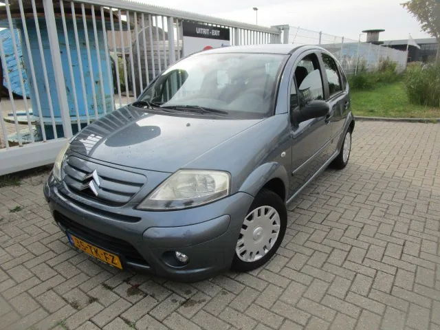 Citroën C3 (2006) — foto 1