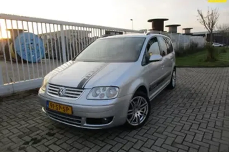 Volkswagen Touran (2006)