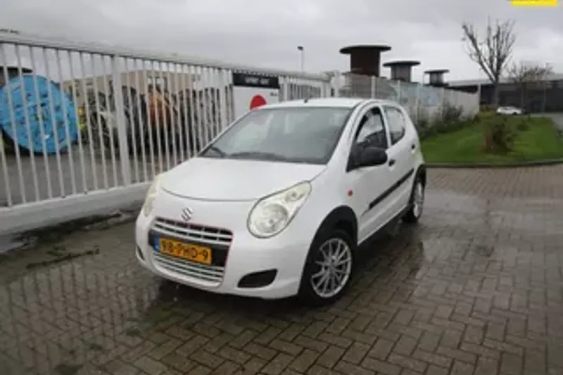 Suzuki Alto (2011)