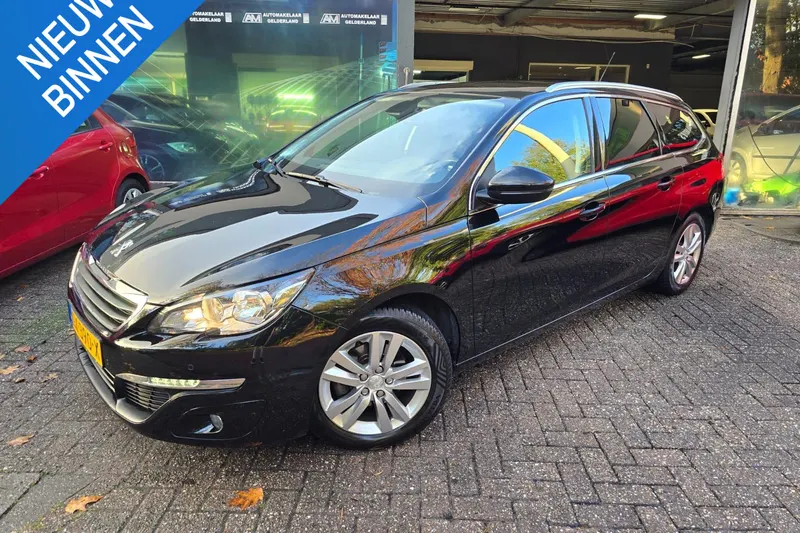 Peugeot 308 (2015)