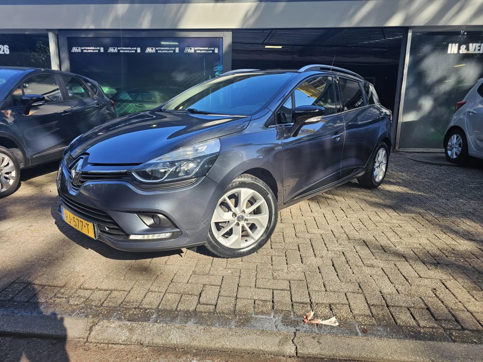Renault Clio (2017) — foto 1