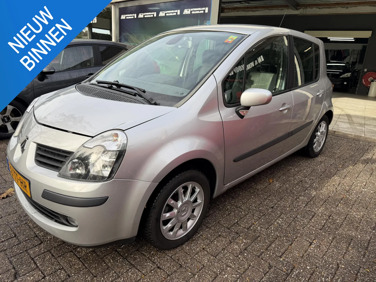 Renault Modus (2007) — foto 1