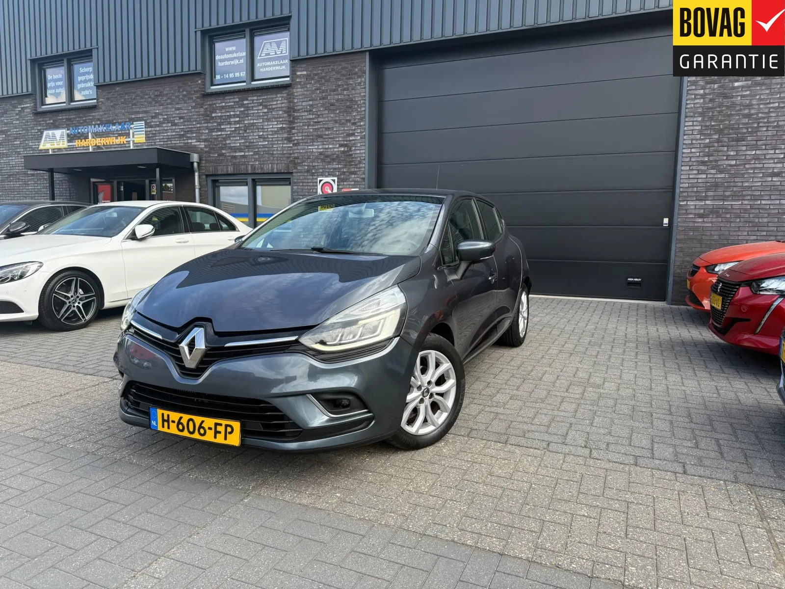 Renault Clio (2016) — foto 1