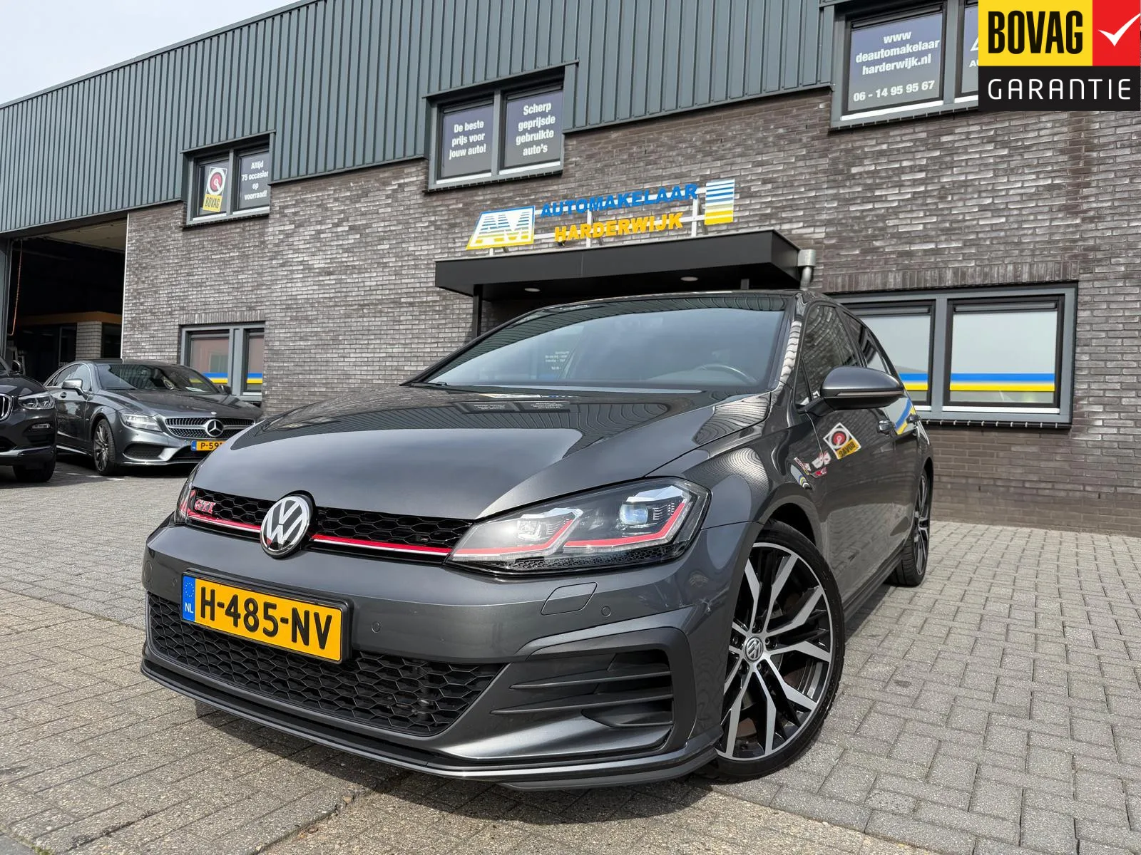 Volkswagen Golf (2019) — foto 1