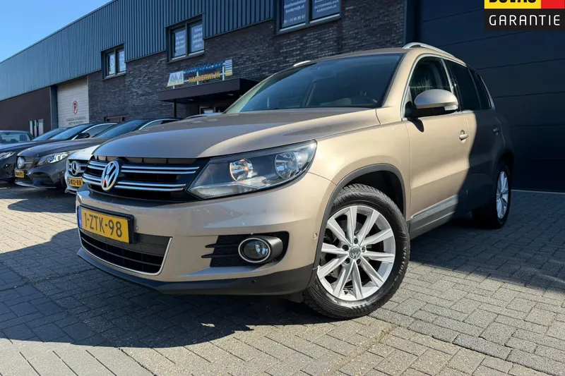 Volkswagen Tiguan (2015)