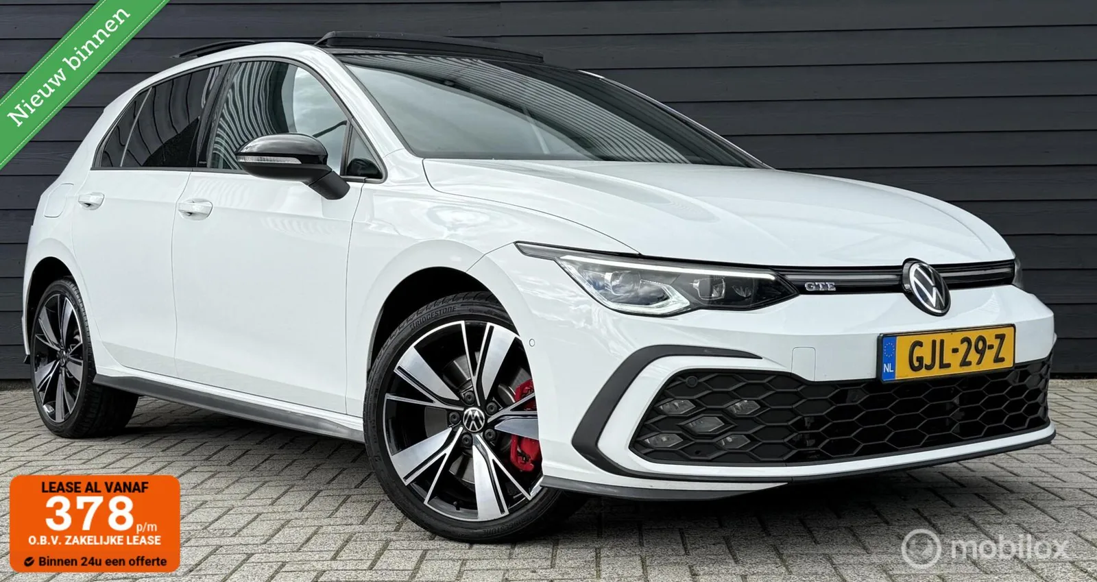 Volkswagen Golf (2022) — foto 1