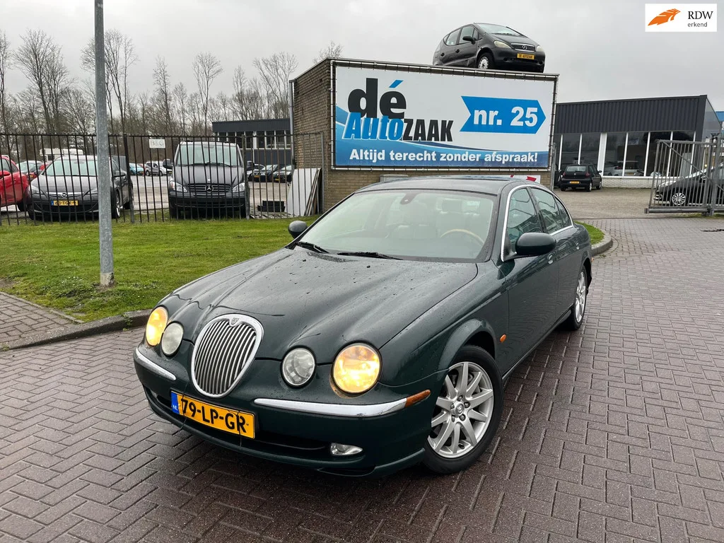 Jaguar S-Type (2003) — foto 1