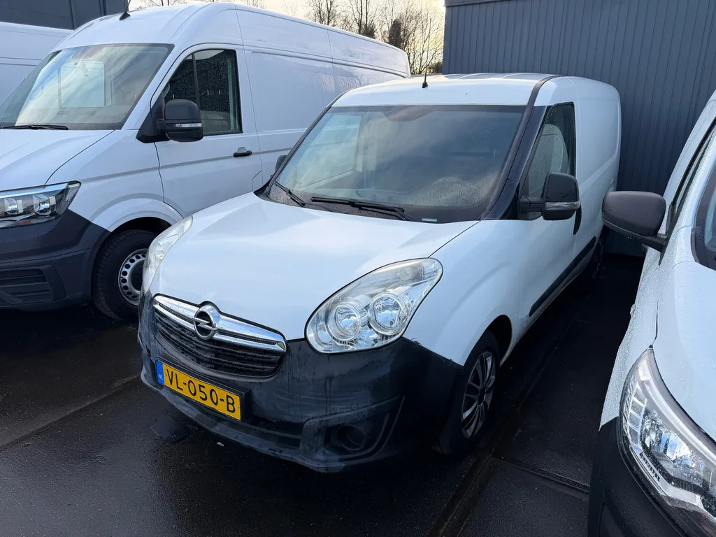 Opel Combo (2014) — foto 1