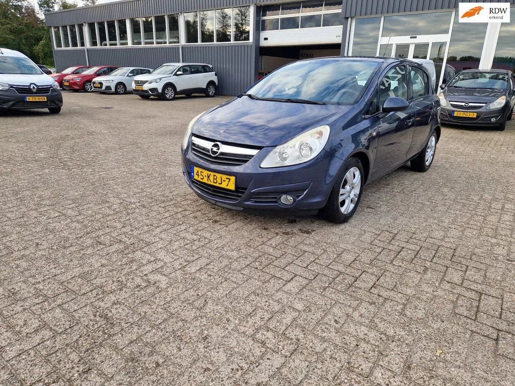 Opel Corsa (2009) — foto 1