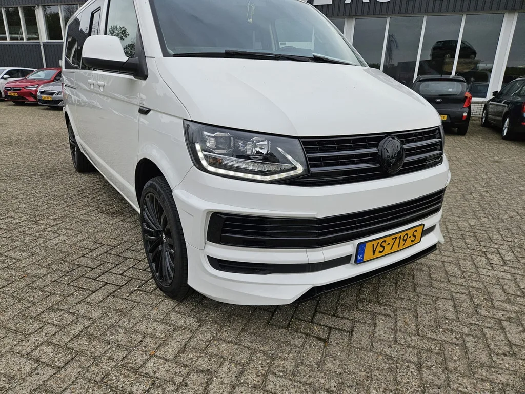 Volkswagen Transporter (2016) — foto 1