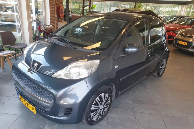 Peugeot 107 (2011)