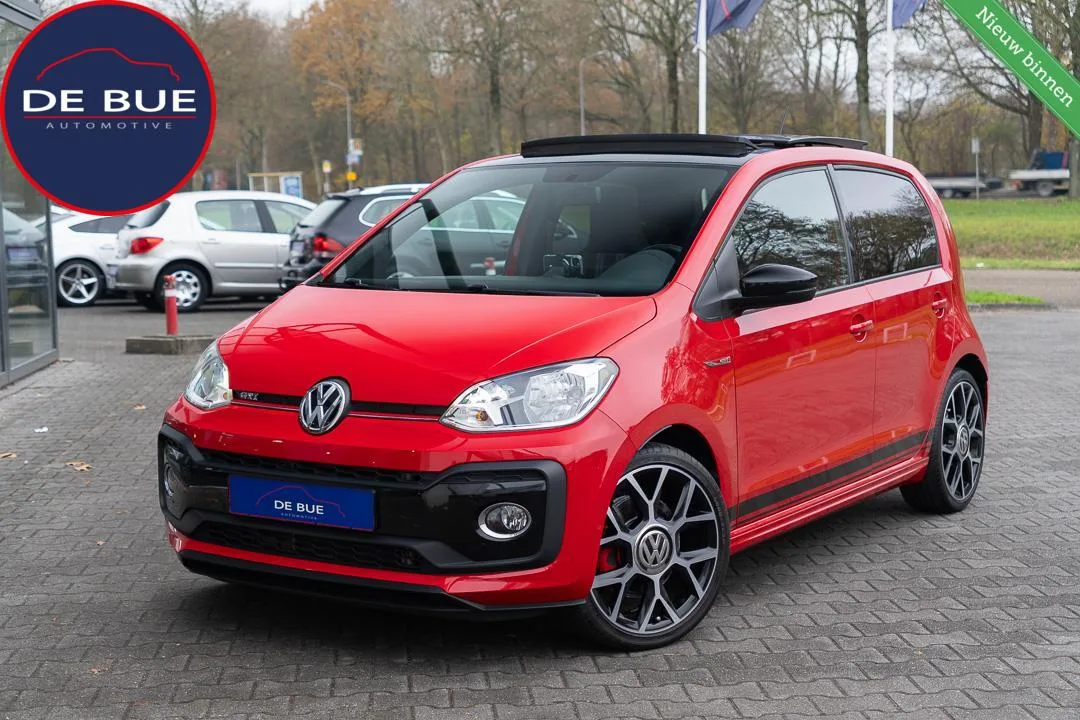 Volkswagen Up! (2018) — foto 1
