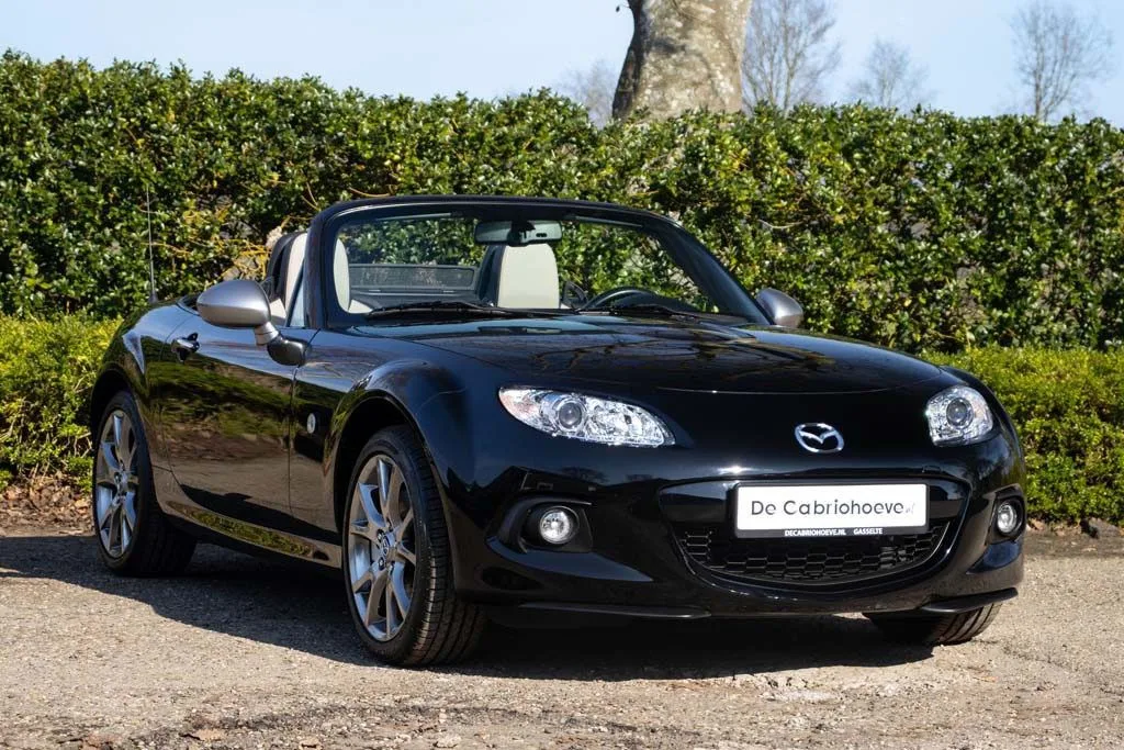 Mazda MX-5 (2014) — foto 1