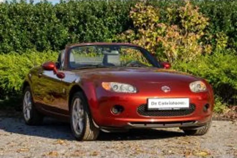 Mazda MX-5 (2005)