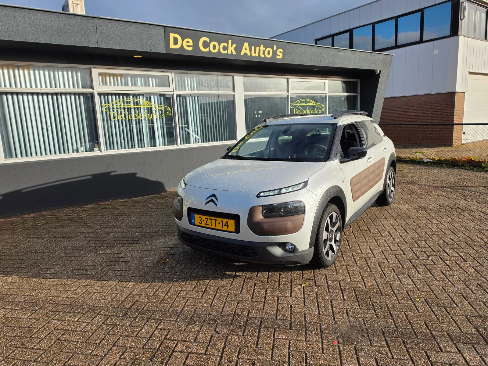 Citroën C4 Cactus (2015) — foto 1