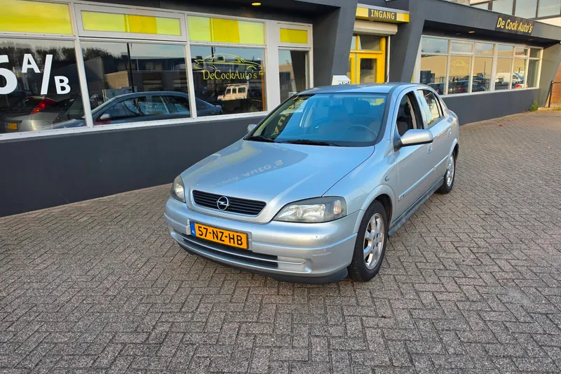 Opel Astra (2004)