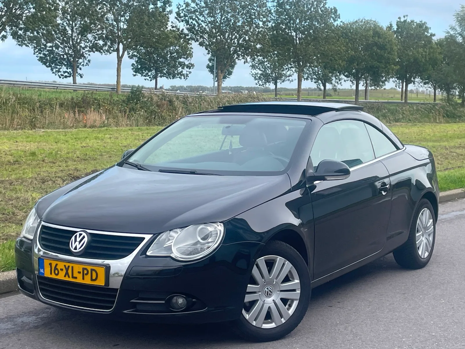 Volkswagen Eos (2007) — foto 1