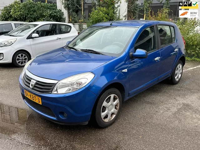 Dacia Sandero (2009) — foto 1
