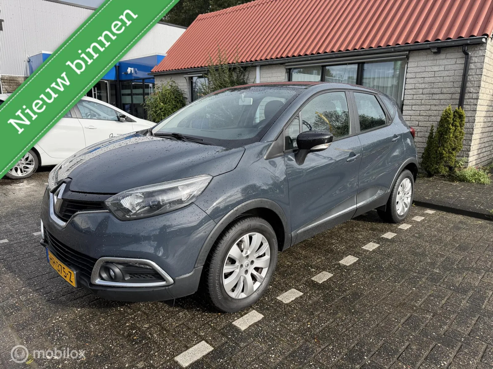 Renault Captur (2015) — foto 1