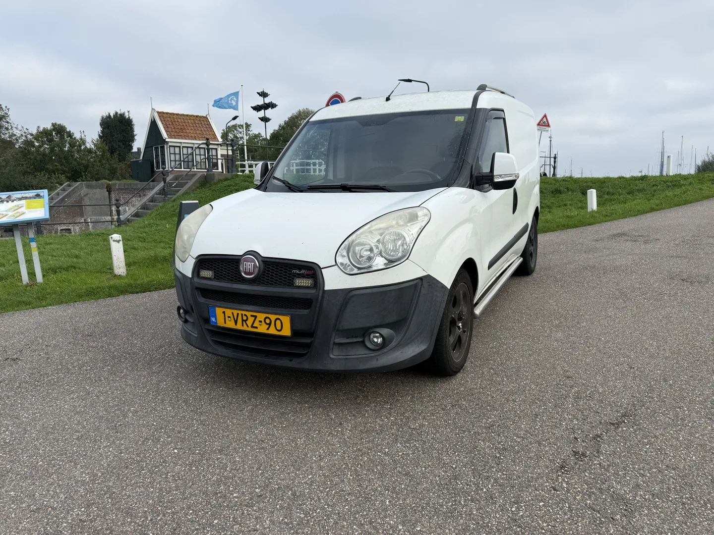 Fiat Doblò Cargo (2011) — foto 1