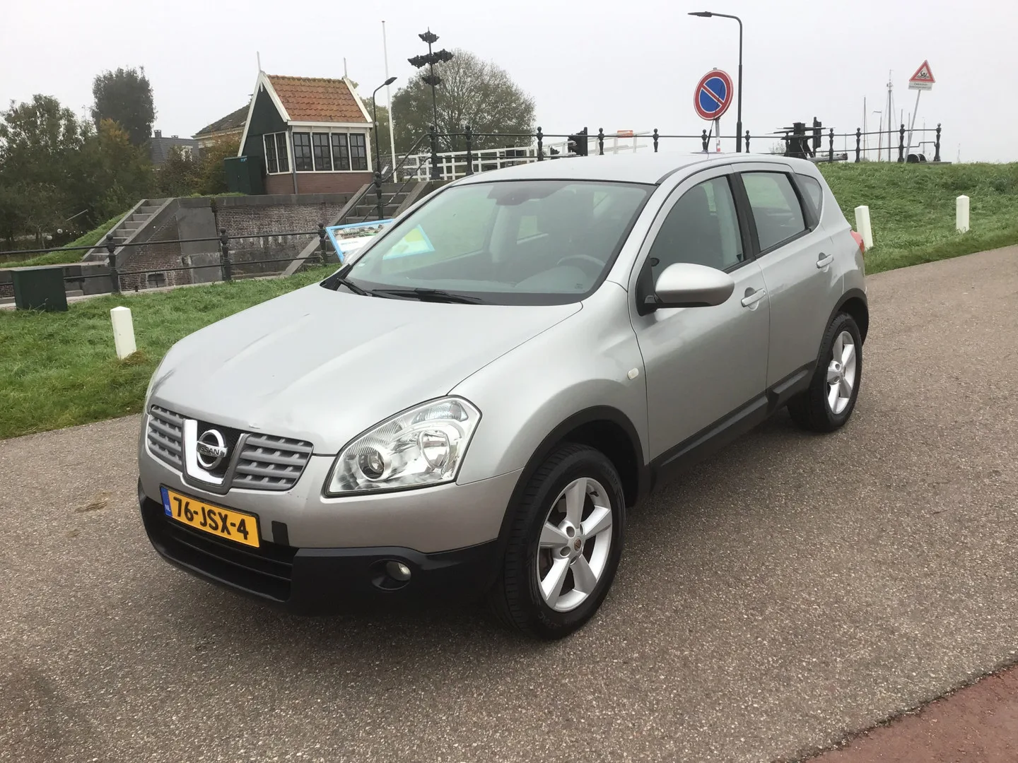Nissan Qashqai (2009) — foto 1