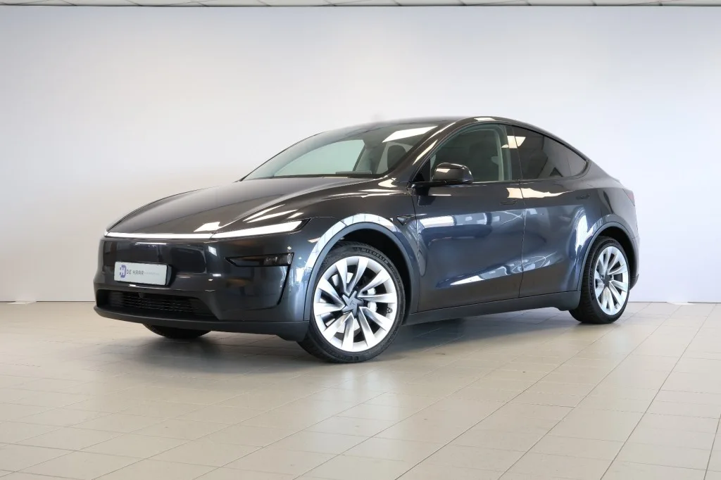 Tesla Model Y (2026) — foto 1
