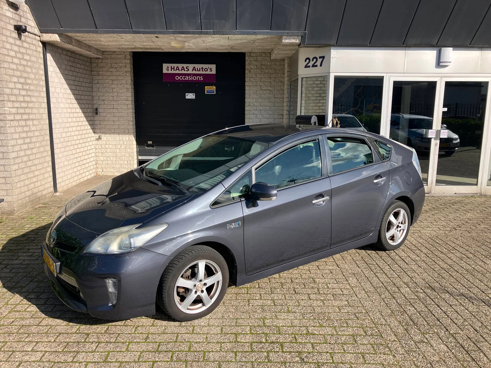 Toyota Prius (2012) — foto 1