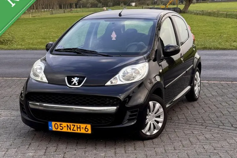 Peugeot 107 (2010)