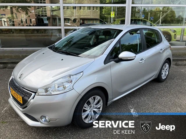 Peugeot 208 (2012) — foto 1