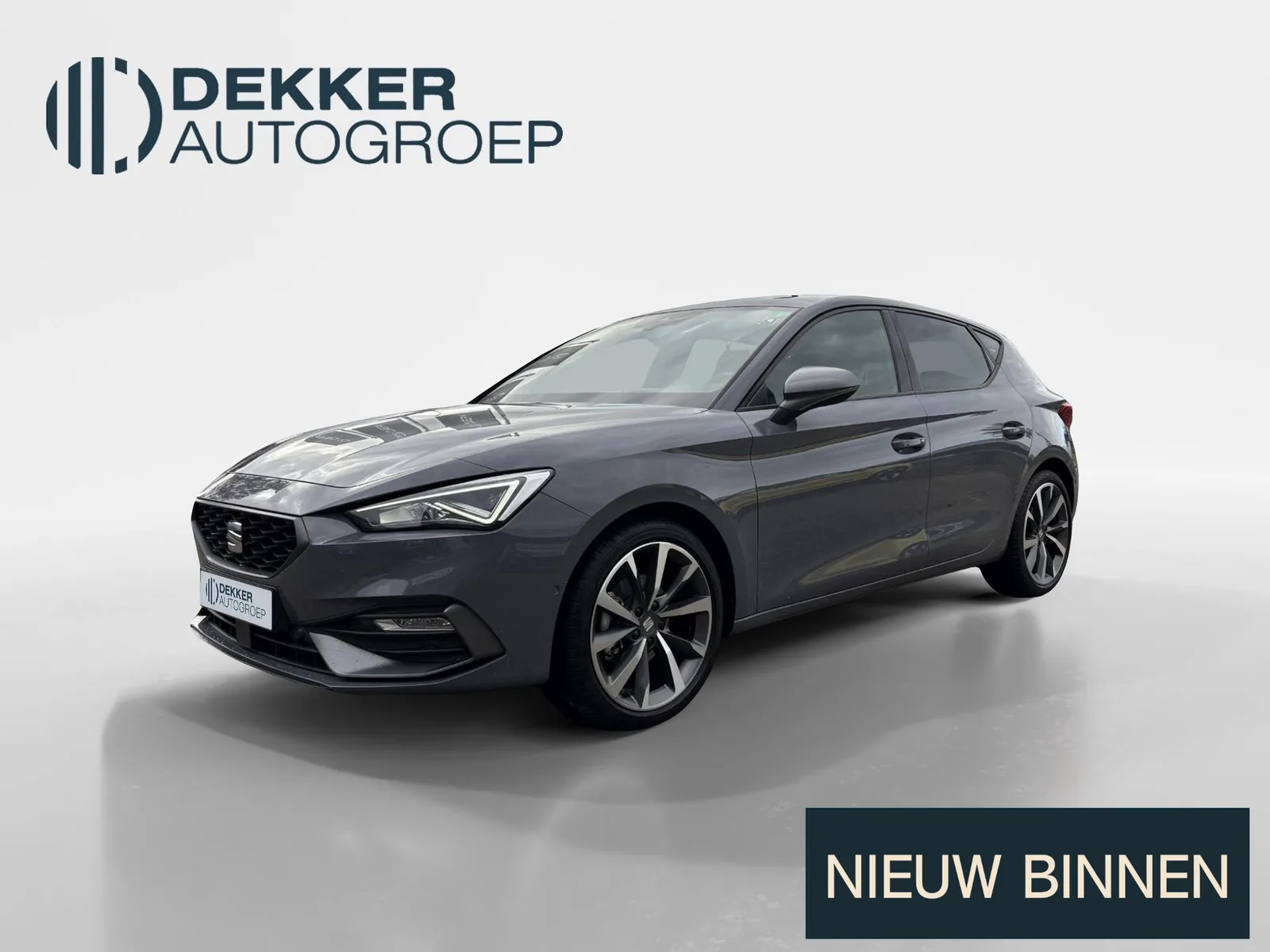 SEAT Leon (2023) — foto 1