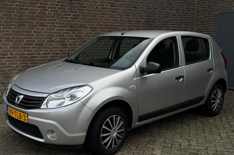 Dacia Sandero (2012)