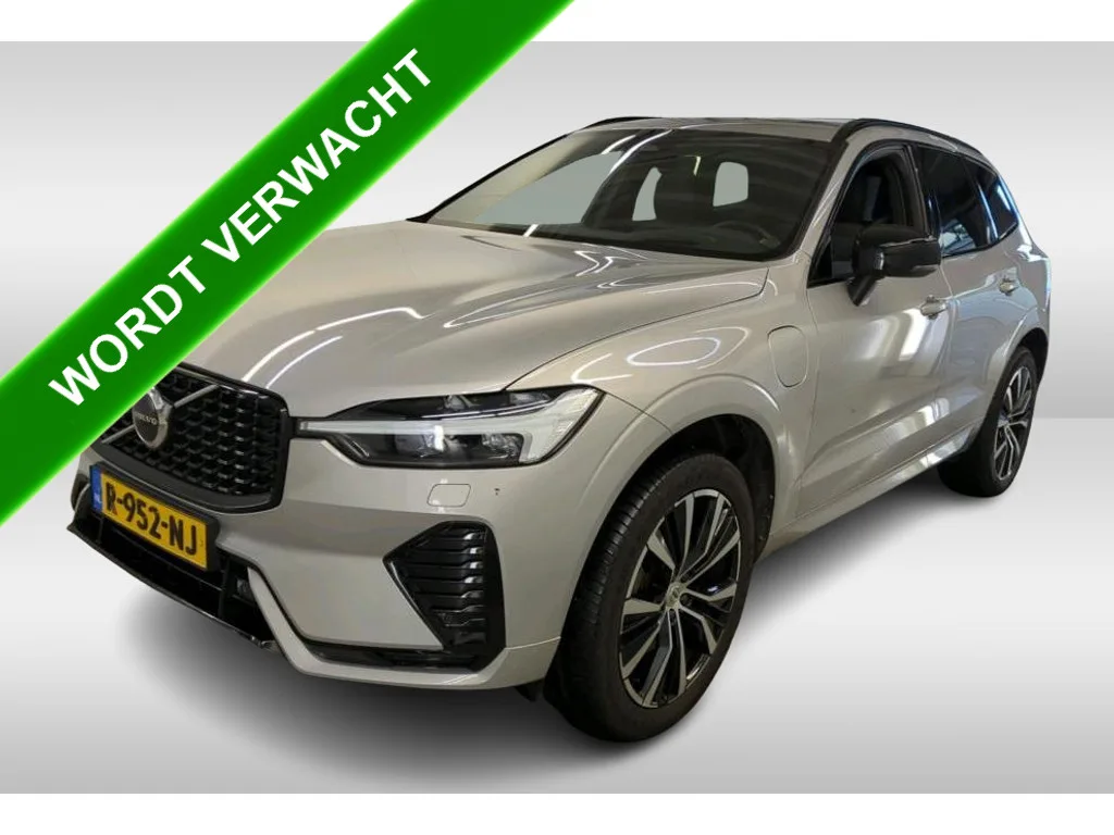 Volvo XC60 (2022) — foto 1