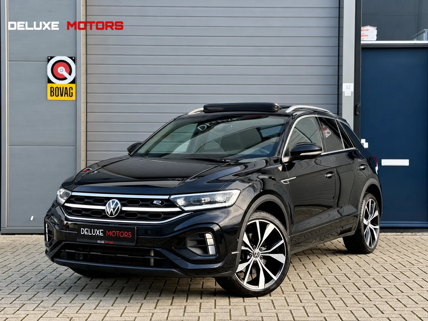 Volkswagen T-Roc (2022) — foto 1