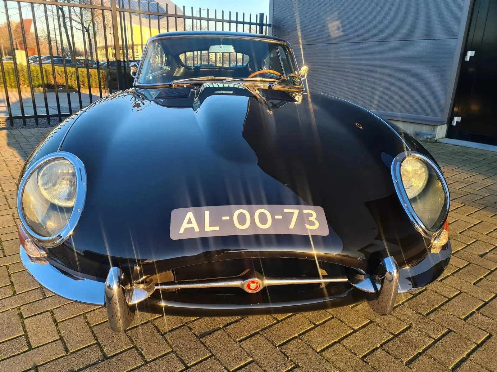 Jaguar E-Type (1967) — foto 1