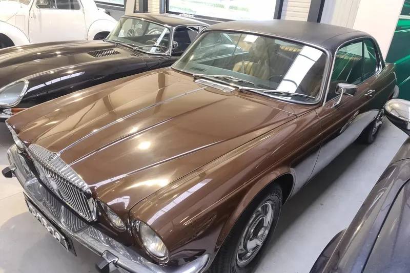 Daimler Sovereign (1977)