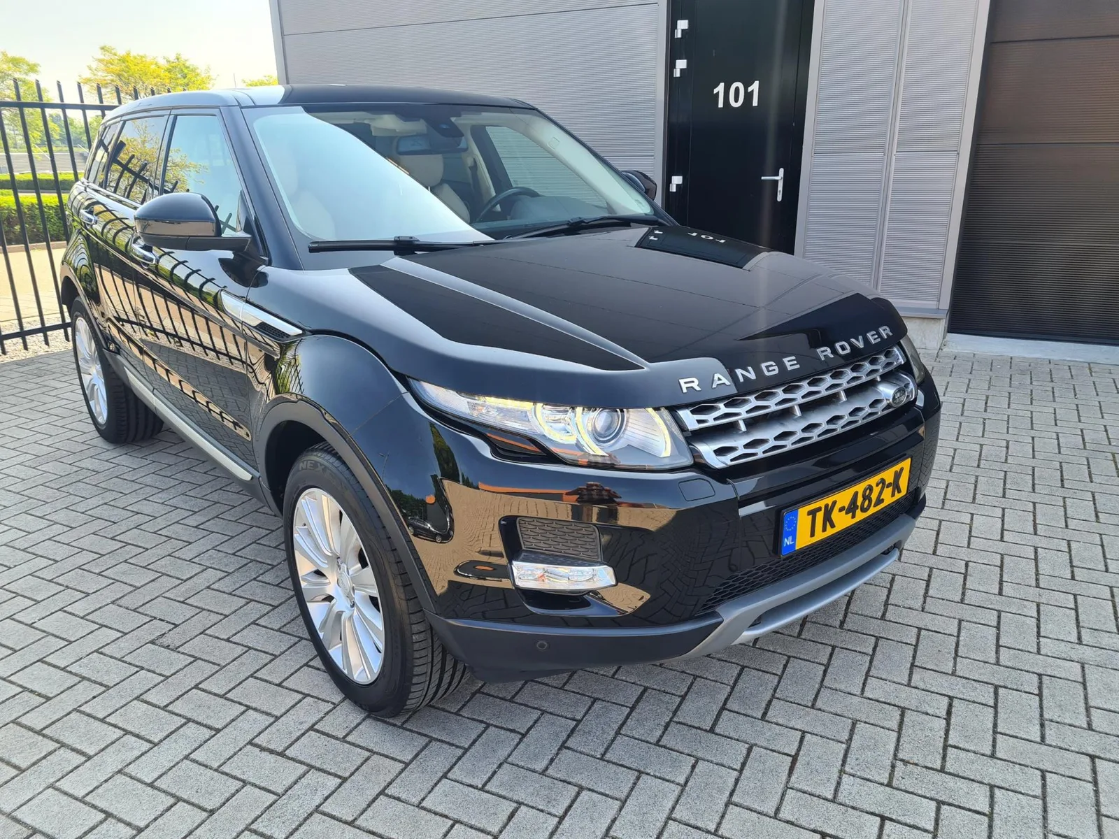 Land Rover Range Rover Evoque (2014) — foto 1