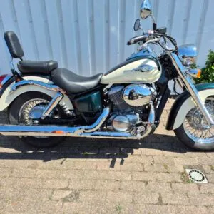 Honda VT 750 Shadow (0) — foto 1